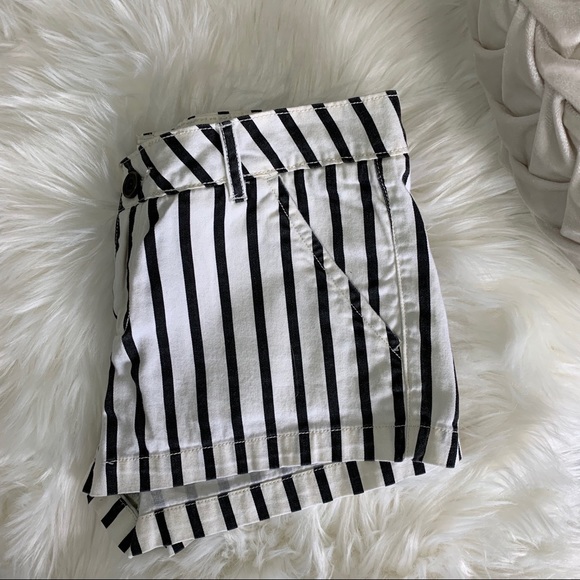 Stripes Denim shorts - Picture 1 of 3